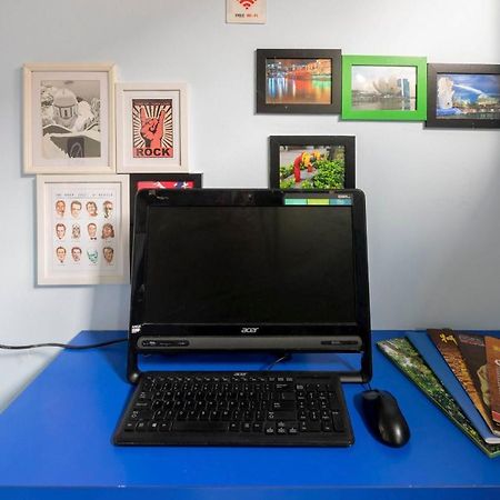 Joyfor Backpackers' Hostel สิงคโปร์ ภายนอก รูปภาพ