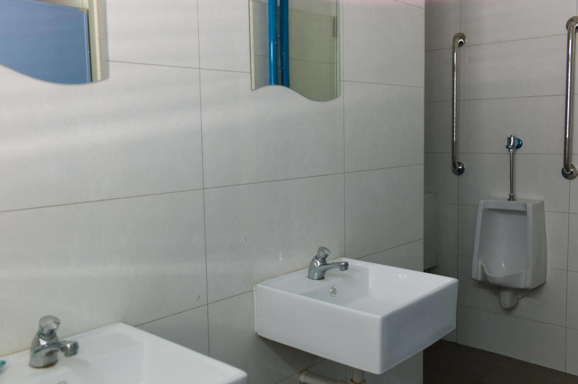 Joyfor Backpackers' Hostel สิงคโปร์ ภายนอก รูปภาพ